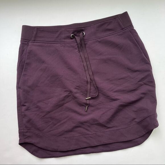 ATHLETA Midtown Skirt - Picture 2 of 7